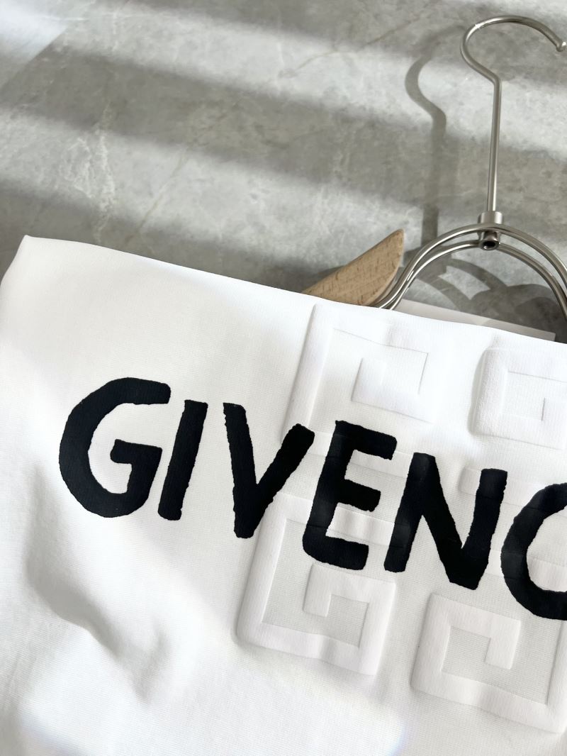 Givenchy T-Shirts